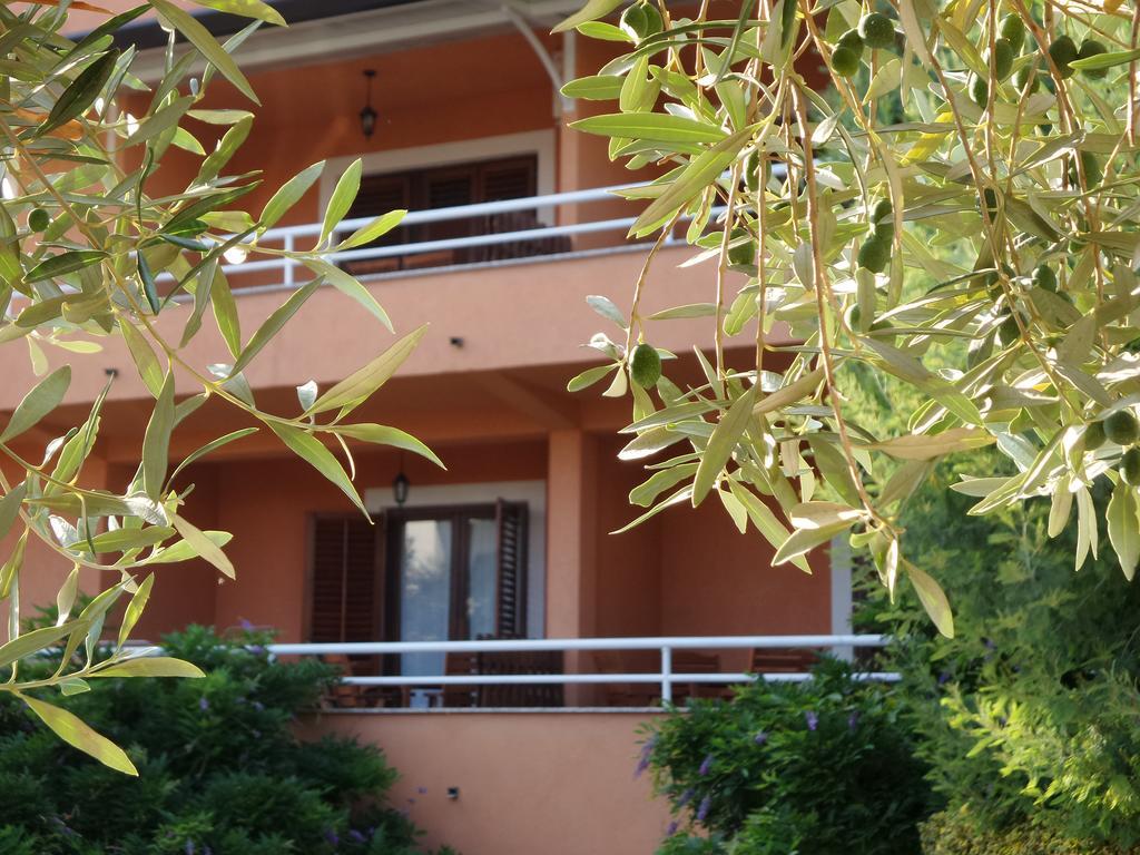 Apartmani Lina Umag Extérieur photo