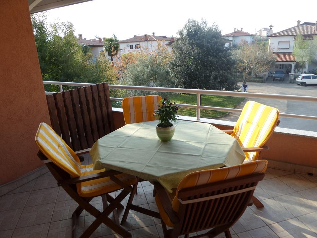 Apartmani Lina Umag Extérieur photo