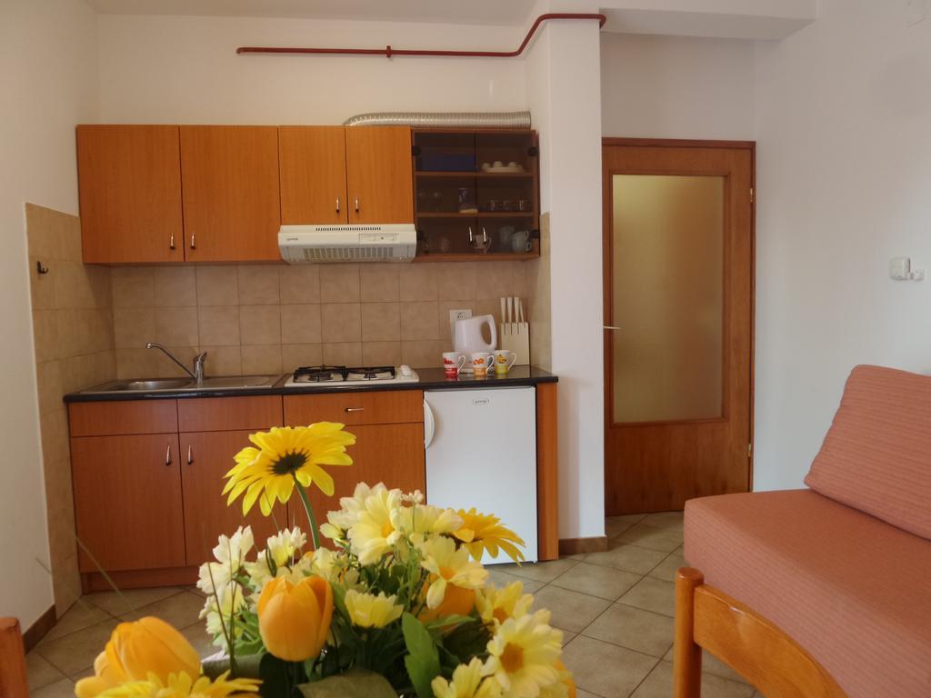 Apartmani Lina Umag Extérieur photo